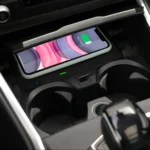 Nikmati Fitur Wireless Charger pada Suzuki Grand Vitara