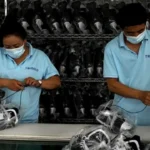 Menkop UKM Sebut Industri Manufaktur RI Pernah Menguasai 20 Sepatu Olahraga Dunia